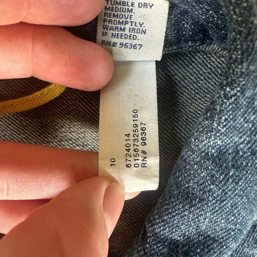 OshKosh Denim Trucker Jacket Kids Size 10 Blue Snap Button Cotton Classic Wash